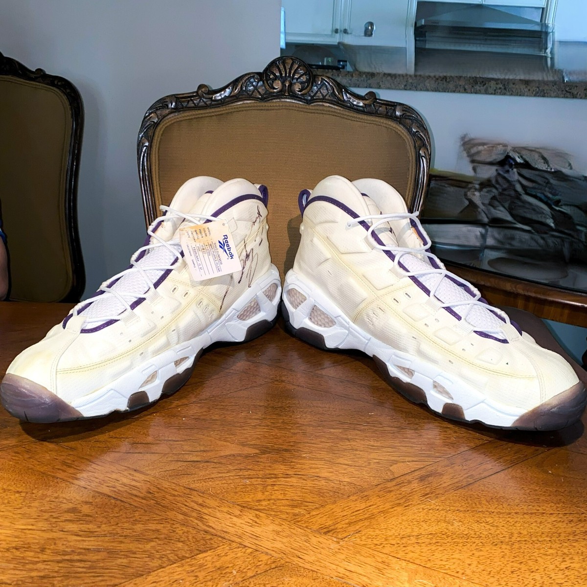 RARE '99 Shaq O'Neal Reebok Dunkmob Sz 22 Signed Shoes