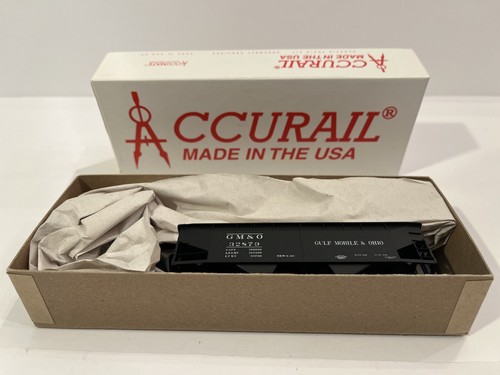 Tolva doble desplazada Accurail escala HO GM&O - #32879 - Kit de construcción - Nueva en caja | Zustand: New