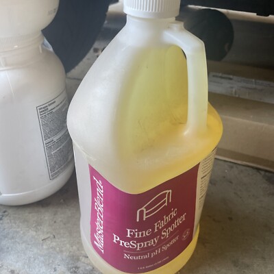 Master Blend Fine Fabric Spotter & Pre-Spray - 1 gallon