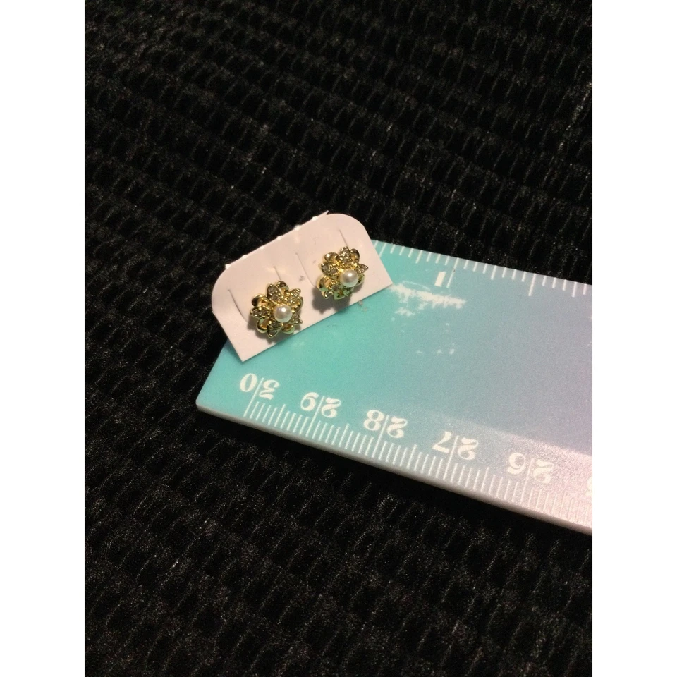 Pendientes de flores doradas laminadas perlas estrás tachuelas joyas florales regalo para mujer Foto 2 de 2