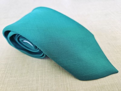 places to buy a bow tie near me