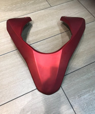 YAMAHA MW125 TRICITY 125 FRONT SCREEN COVER FAIRING PANEL IN RED - USED PART
