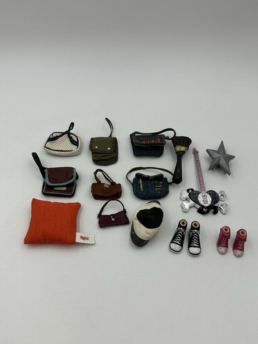 Bratz & Moxie Puppen Set MGA 2 Mädchen & 1 Junge mit Kleidung & Zubehör wie abgebildet - Bild 10 von 12
