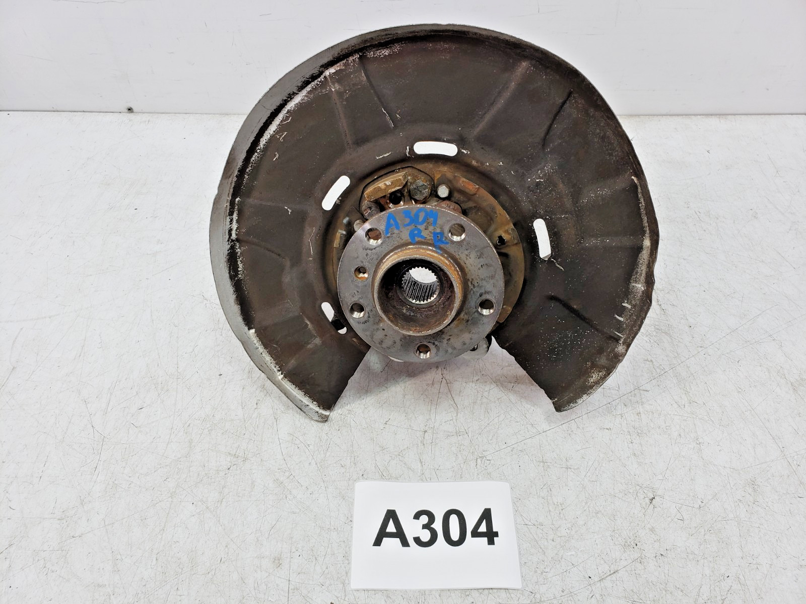✅ 10-14 OEM Rolls-Royce Ghost RR4 Rear Right Spindle Knuckle Wheel Hub