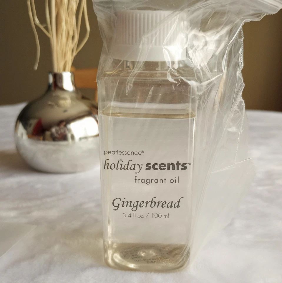 Pearlessence Gingerbread Scent  Holiday Oil Silver Ornament Ball Reed Diffuser - Image 3 of 4