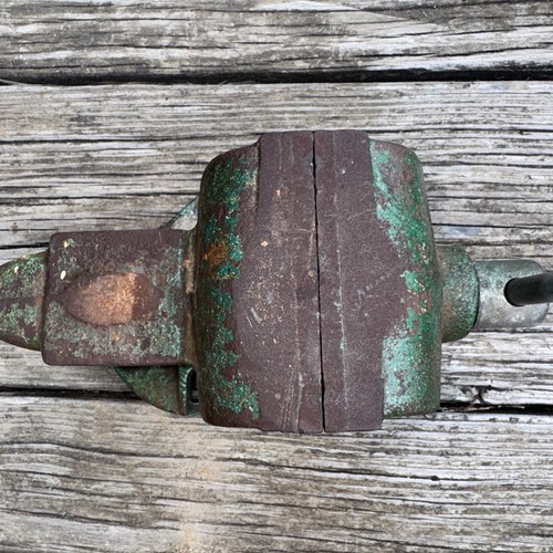 Vintage Montgomery Ward Swivel Base Powr Kraft Bench Vise 3.5” Jaws. (TS) - Picture 9 of 12