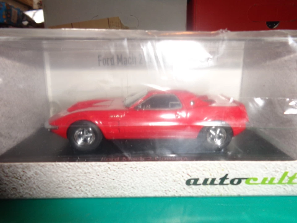 Auto Cult Red Ford Mach 2 Concept Prototipo Die Cast 1:43 Nuevo en caja 333 de 2017 Foto 2 de 4