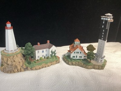2 Harbour Lights: #654 Mark Twain Memorial, Hannibal, MO & #267 Charleston, SC