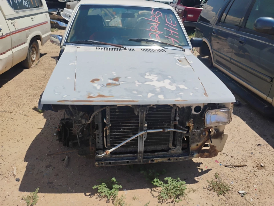 Venta de piezas Mazda B2000 1987-1989 B2200 B2600 Foto 4 de 4