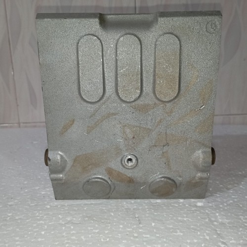 NOS Toyota Land Cruiser 3B Engine Injector Pump Housing parts - Picture 10 of 21