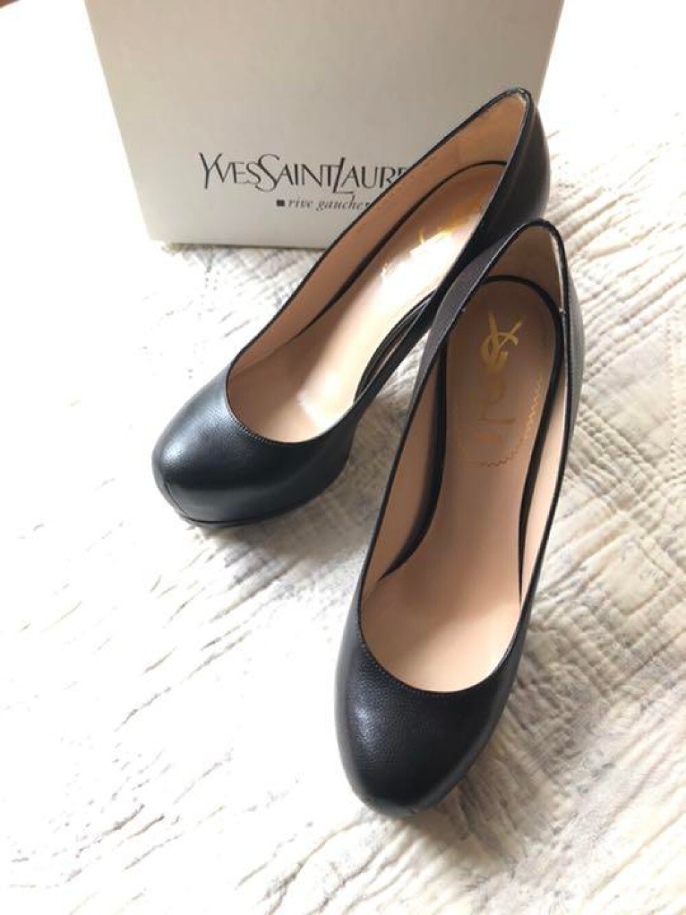 Decolte YSL Yves Saint Laurent tacco a spillo plateau pelle nera donna 35 US5