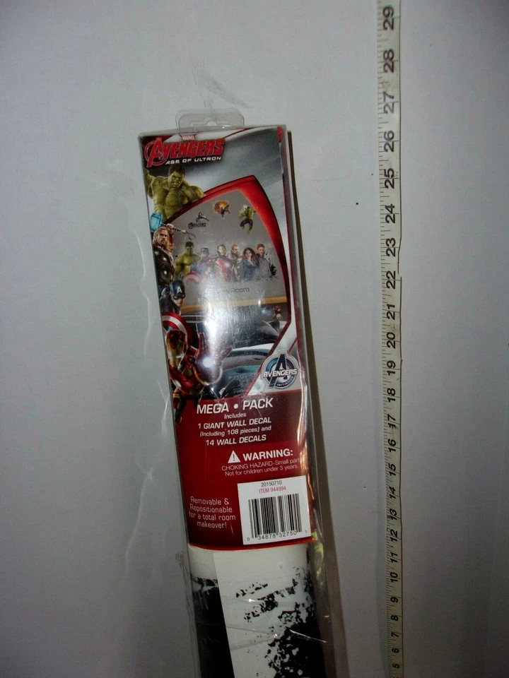 Giant Marvel 16.5 X 39" Marvel Avengers Age Of Ultron, 14 calcomanías más 108 piezas Foto 2 de 4