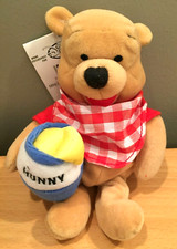 Disney PICNIC Winnie the Pooh Bean Bag 8" Plush