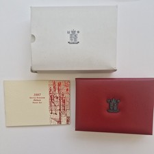 1997 Royal Mint Deluxe Proof Coin Set Red Leather Case UK COA