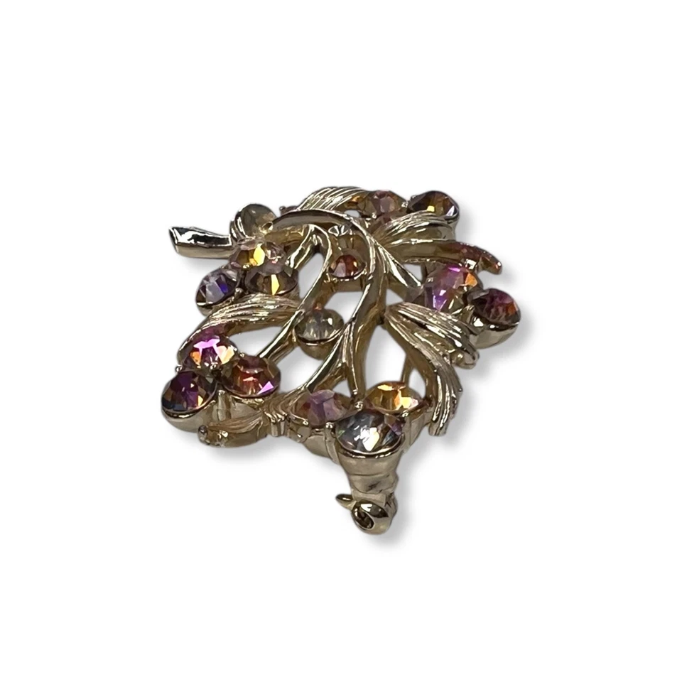 Vintage Lisner Brooch Aurora Borealis Stones Flower Bouquet Gold Tone Signed 50s - Image 2 of 4