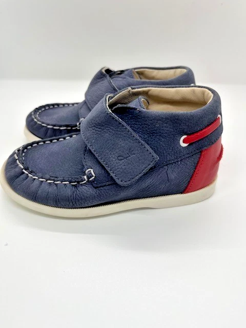 Zapatos de barco de caña alta Jacadi para niños con cierre de correa talla 7,5, 24-36 meses, 5,8 pulgadas de largo Foto 2 de 4