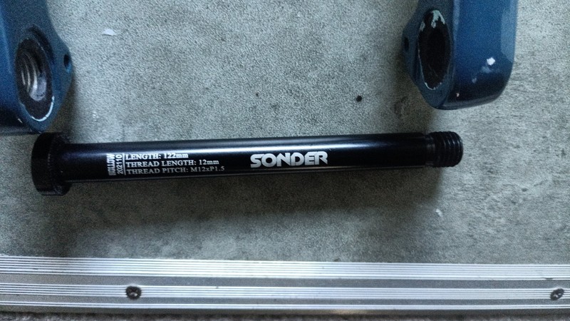 SONDER COLIBRI AL Road Bike FRONT Thru Axle (TA12B) 122MM x M12 x P1.5 x 12L