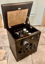 1924 Federal Telephone & Telegraph model 110 Tabletop Broadcast Radio, Rare