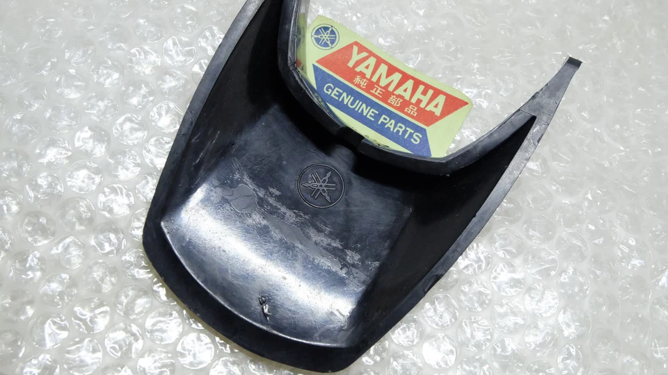 Guardabarros trasero guardabarros guardabarros guardabarros trasero Yamaha Mate U5 U7 E 50 70 80 D V70 V75 V50 nuevo de stock Foto 3 de 3