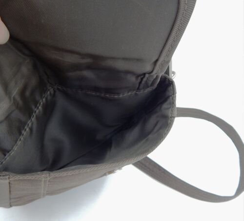 Travelon Anti-Diebstahl Signature gesteppte schmale Tasche olivgrün Umhängetasche 42759 - Bild 3 von 12