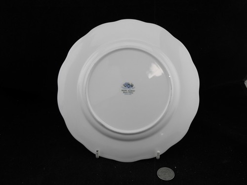 ROYAL ALBERT FORGET ME NOT 8 " SALAD PLATE - Picture 2 of 3