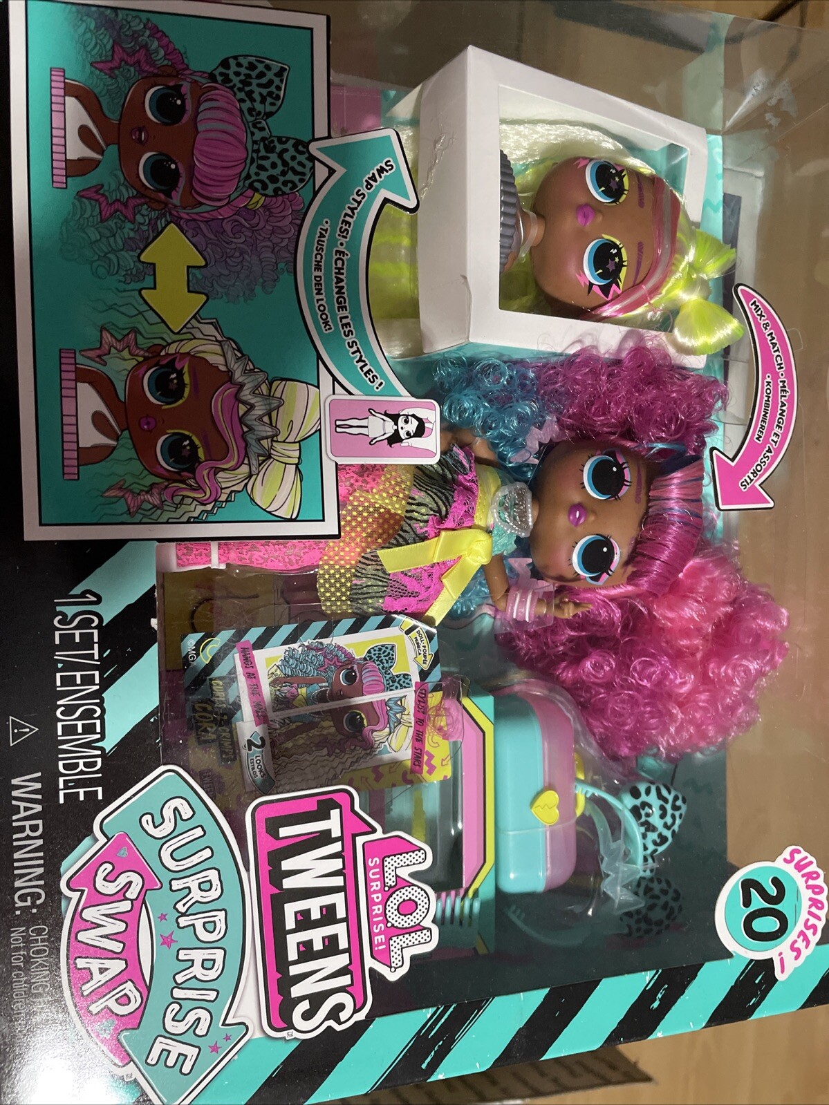 LOL Surprise&excl; Tweens Surprise Swap Cora with 20 Surprises New&excl;