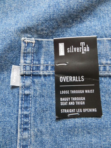 Salopette à prix réduit Levis argent tab salopette latte jeans taille M env.. Combinaison vintage W 36/L 32 NEUVE !