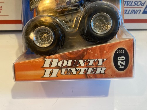 BOUNTY HUNTER 2004 # 26 MISB MINT MIP MONSTER JAM TRUCKS HOTWHEELS RARE - Picture 3 of 3