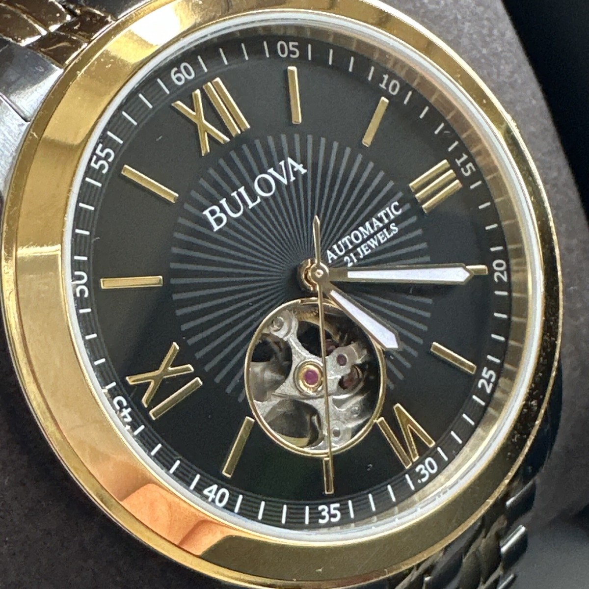 値下げ◎Bulova 自動巻き時計 10 ATM 黒文字盤 Bulova Classic Mens Two Tone Stainless Black Dial Automatic Watch