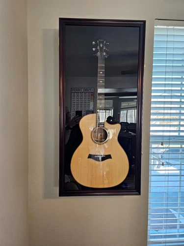 Guitar Display Case XL 21.5 W Mahogany & Black Wood Gibson Martin Taylor Cabinet
