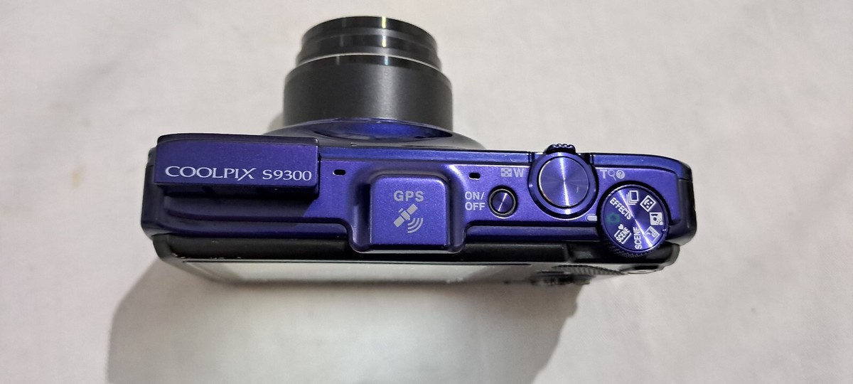 Nikon COOLPIX S9300 16.0MP Digital Camera With 8GB Sd Card Nikon COOLPIX S9300 16.0MP Digital Camera With 8GB Sd Card