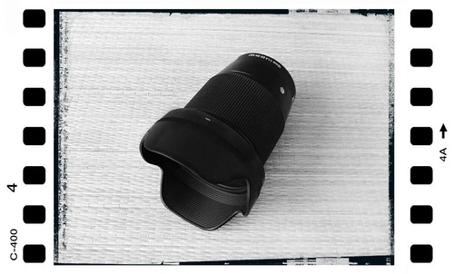 SIGMA 16mm f/1.4 DC DN C - PER MIRRORLESS OLYMPUS / PANASONIC MICRO 4/3 - Imagen 11 de 12