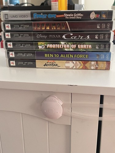 psp games Lot 5 games and a Movie READ - Picture 5 of 11