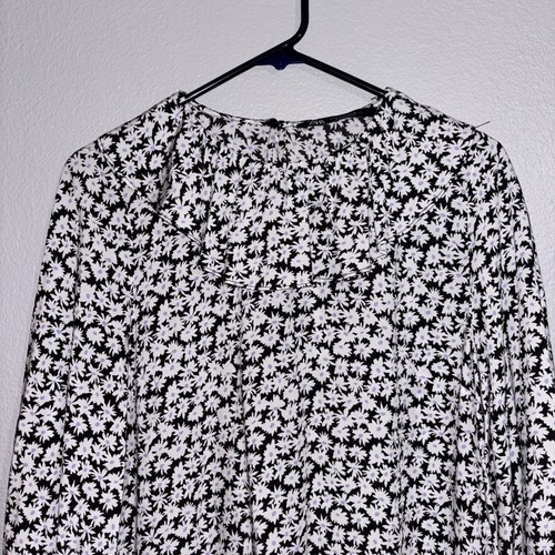Zara Womens Dress Size Medium Black White Daisy Print Long Sleeve - Picture 2 of 7