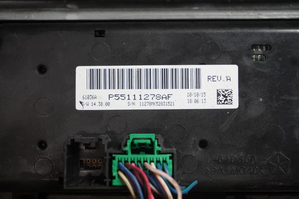 Jeep Patriot 2012 2013 2014 2015 radio bisel panel de control de aire acondicionado OEM 55111278AF Foto 4 de 4