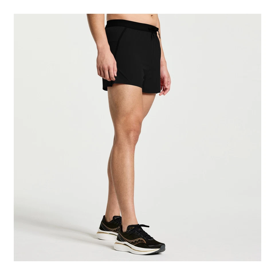 Ropa corta negra M Saucony Outpace 3" para hombre Foto 3 de 4