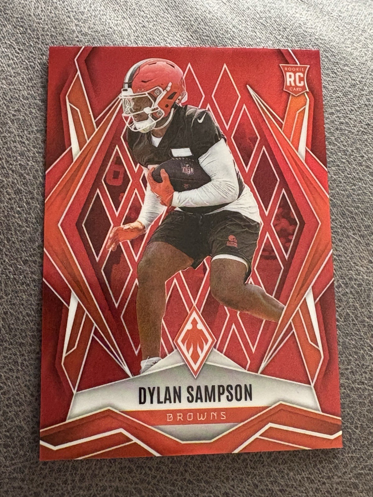 2025 Panini Phoenix - Rookies Dylan Sampson #250 Red /99 (RC)