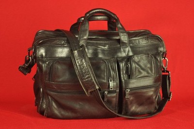 Tumi Black Leather Multi Pocket Breafcase With Shoulder Strap