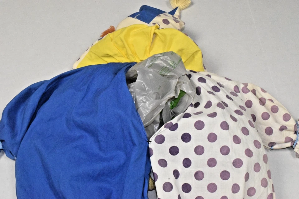 Soporte para bolsa de plástico vintage años 70 percha de alambre hombros payaso feliz único en su clase Foto 4 de 4