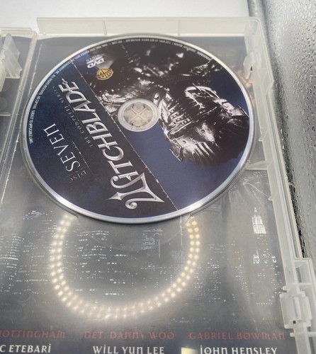 Witchblade - The Complete Series (DVD, 2008, Multi Disc Set) - Imagen 10 de 10