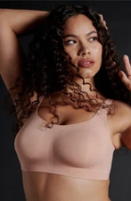 $98 Evelyn & Bobbie The Bobbie Scoop Wireless Bra, Pink Himalayan Salt, Size S