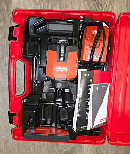 Hilti PM 40-MG Green Magnetic Cross-Line Laser Level Kit w/ Case, Charger