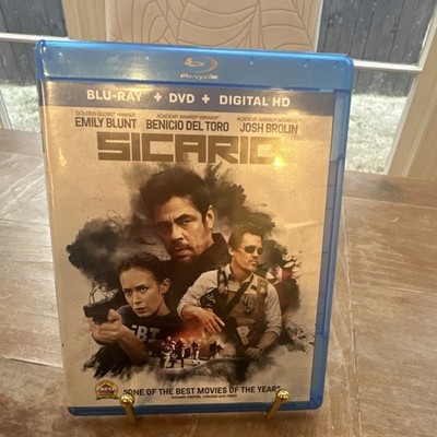 LIONSGATE: Sicario (Blu-ray + DVD + Digital HD, Emily Blunt, Thriller)