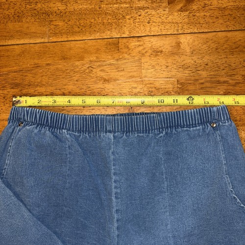 The Quacker Factory Denim Capri Jeans Rhinestone Accents Elastic Waist Sz M - Bild 13 von 13