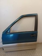 Porte avant et accessoires Nissan TERRANO