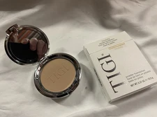 TIGI Cosmetics Powder Foundation Charm 0.37 Ounce New 