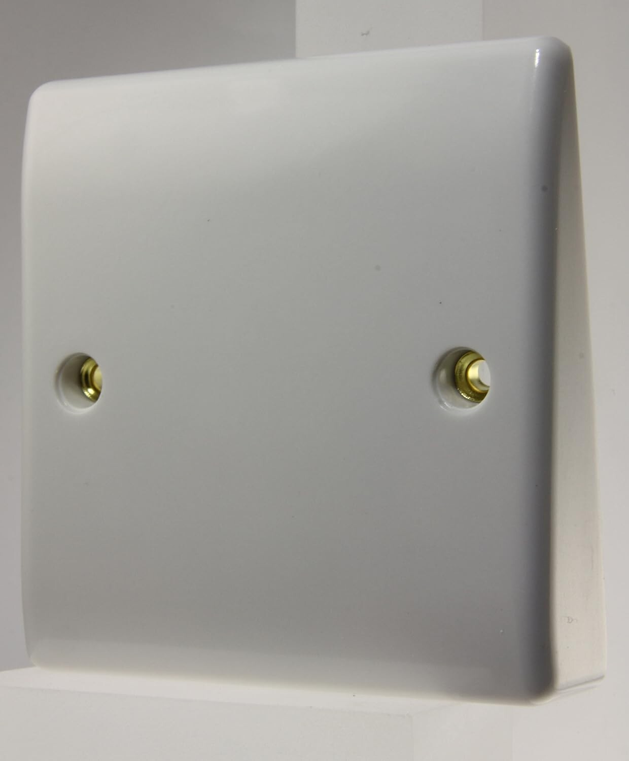 BG Nexus - 858-01 - 25a Flex Outlet Plate Bottom Flex Outlet
