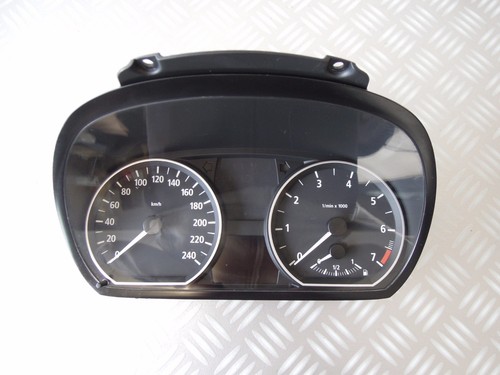 Tacho Tachometer Kombiinstrument ca 142tkm. 6983527 BMW 1er E87