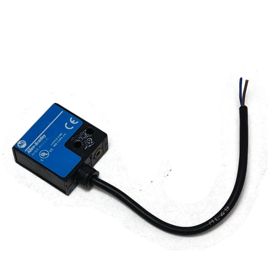 Allen Bradley Photo Switch Type 42SMR-7602-06 Thru Scan Receiver - Image 2 of 4