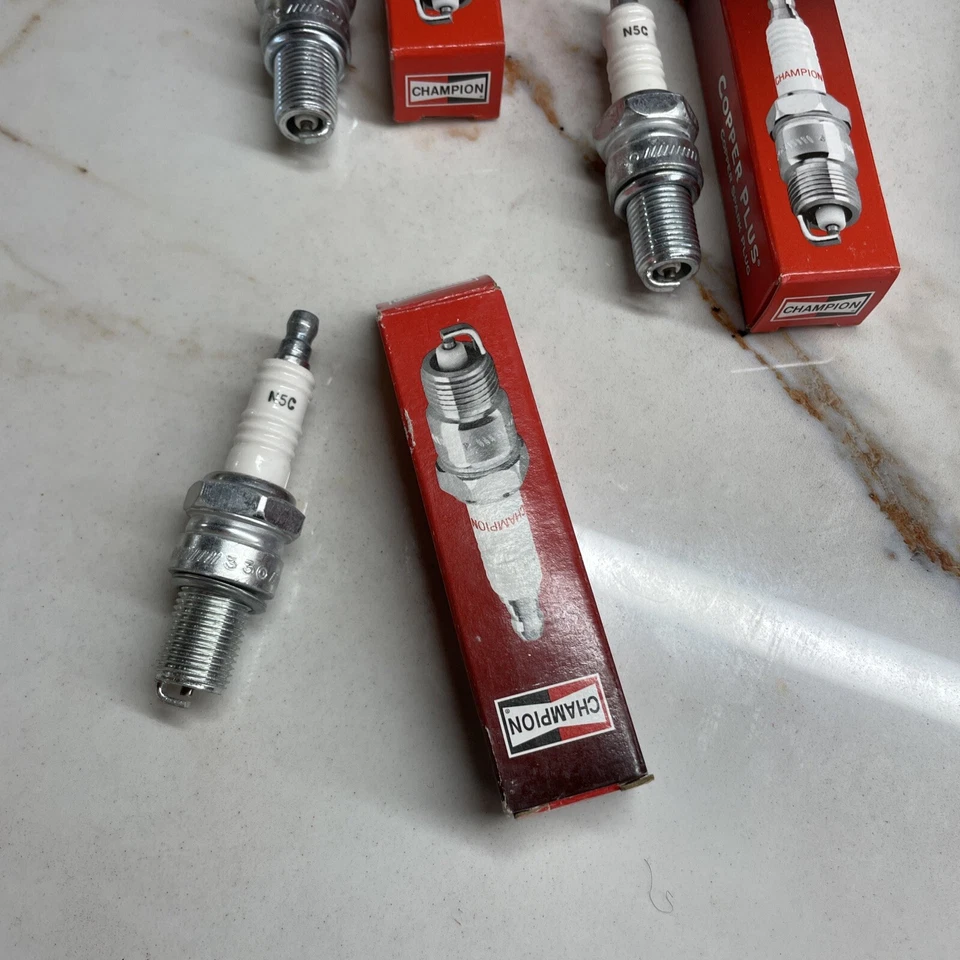 BUJÍA CHAMPION N5C BSA TRIUMPH ARIEL AJS Foto 2 de 4